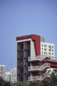 חשבון בנק בלי הפתעות – איך לבחור נכון את הבנק שלכם?